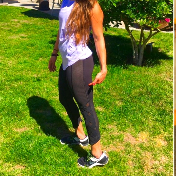 Lululemon Var City Naval Blue Iridescent Multi Crop Leggings - Picture 5 of 16